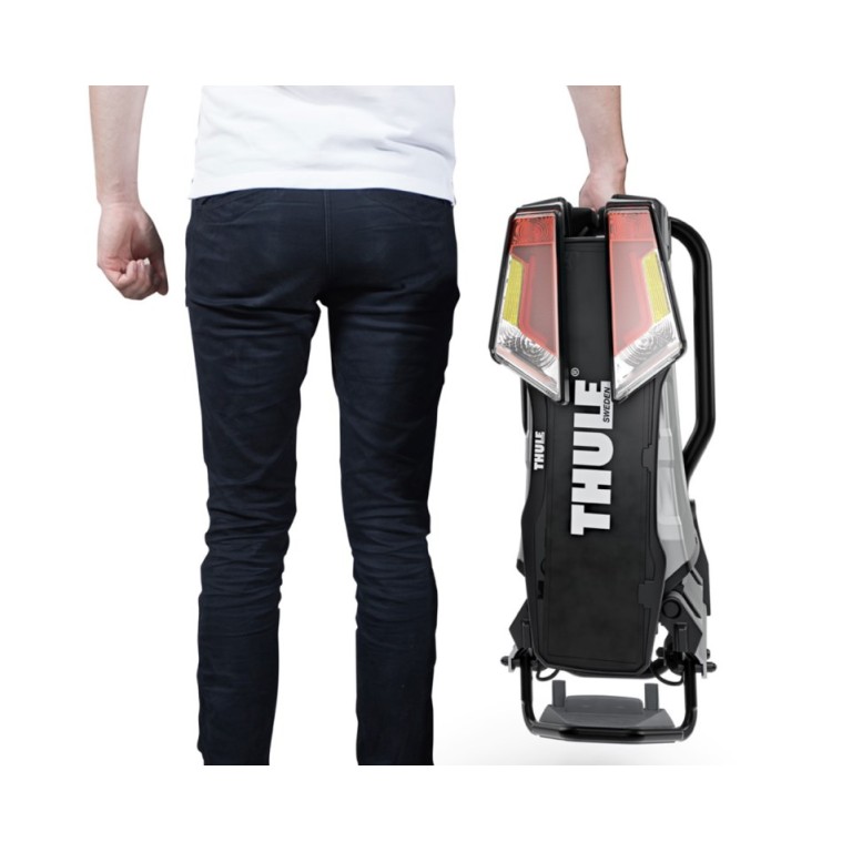 Thule EasyFold XT 933 kerékpártartó, Thule 933100 + táska